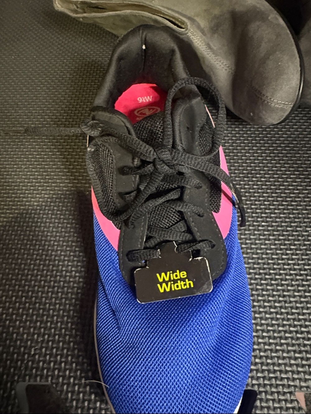Athletic Works Women's Black Blue Pink Wide Width Sneakers